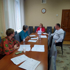 заседание постоянной комиссии по социально-правовым вопросам - фото - 5