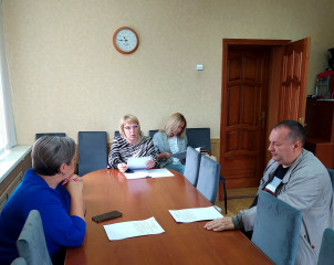 заседание постоянной комиссии по социально-правовым вопросам - фото - 1